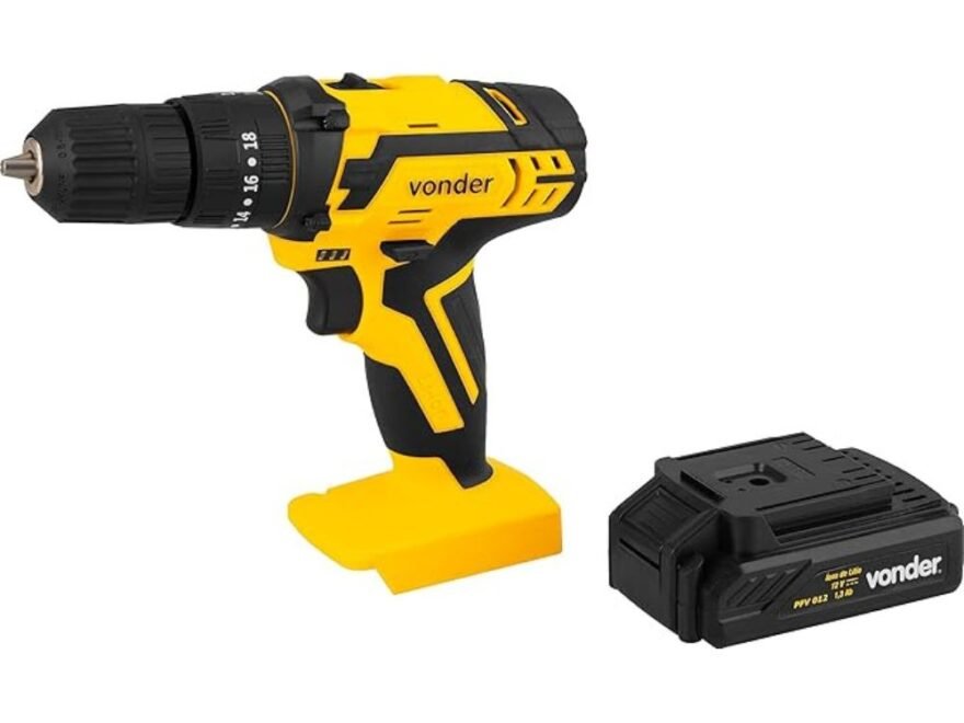 Parafusadeira e furadeira com impacto Vonder PFV 074, modelo 12V com bateria de lítio, mandril 3/8 e fonte bivolt automática. Kit completo com 74 acessórios para perfuração e parafusamento em madeira, metal e alvenaria. Ferramenta portátil, leve e versátil, ideal para montagem de móveis, reparos domésticos e uso profissional.