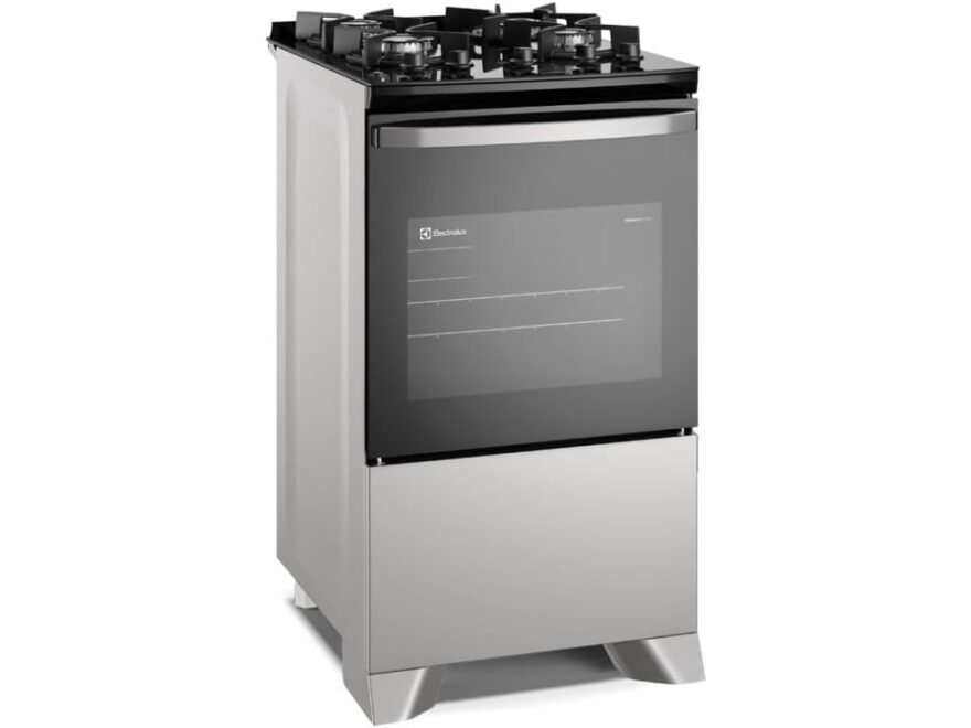 Fogão 4 Bocas Electrolux Cinza Mesa Vidro FE4G com porta do forno espelhada em uma cozinha moderna.